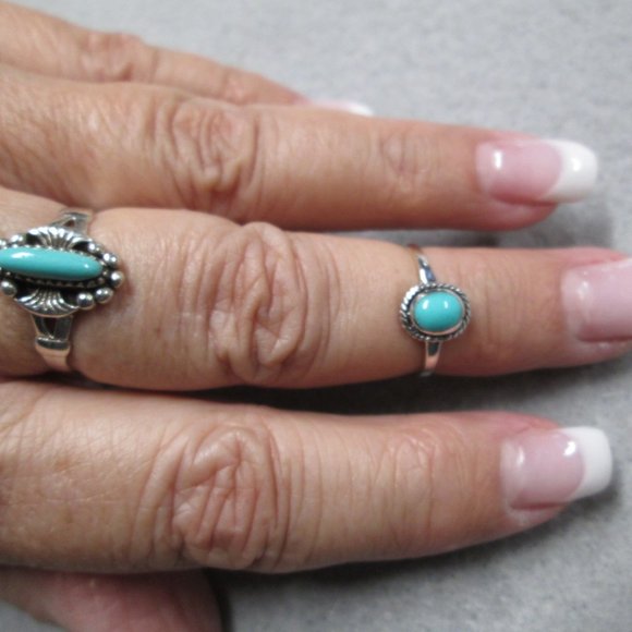Native Dainty 925 Sterling Silver TURQUOISE Style Ring> Minimalist, Non Tarnish - Picture 5 of 5